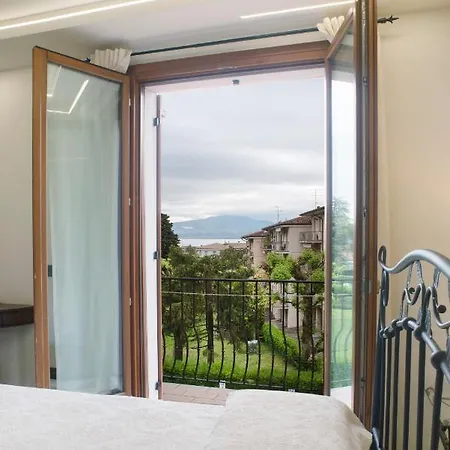 Relais Sweet Days Oda ve Kahvaltı Peschiera del Garda