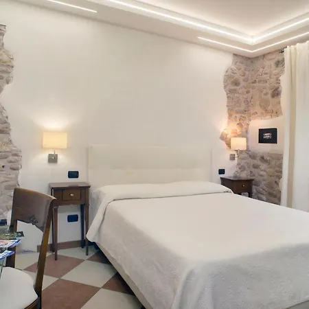 Relais Sweet Days Oda ve Kahvaltı 4*